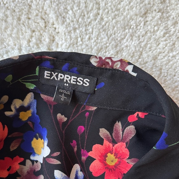 Express Black and Pink Floral Blouse - Picture 2 of 4